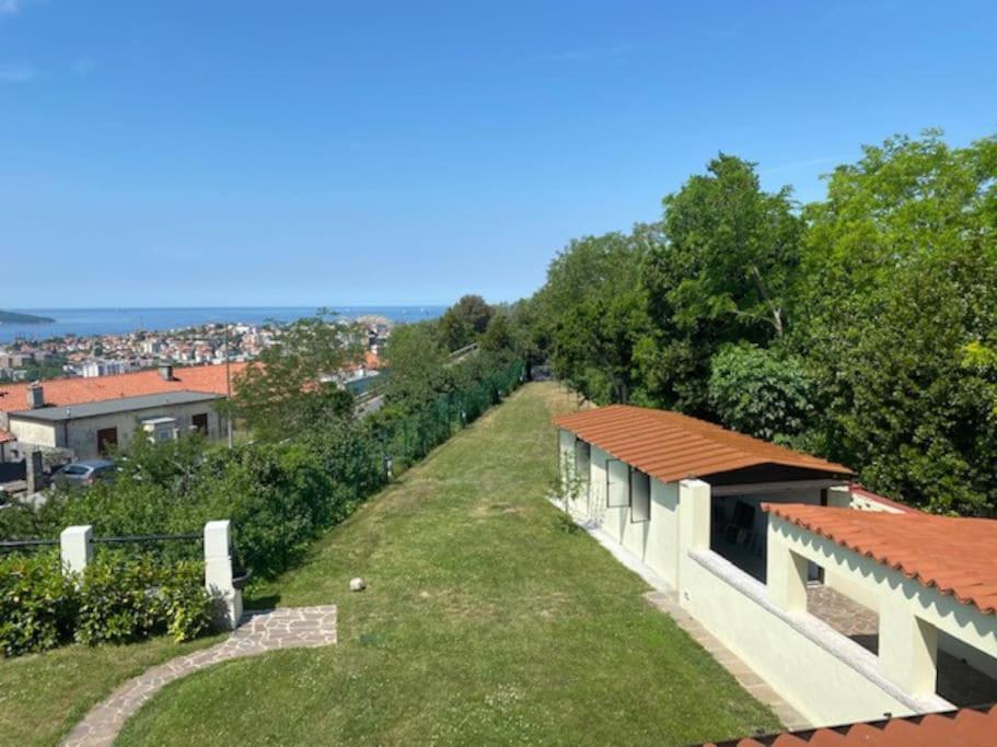 Al Casel: Storico Casello Sulla Ciclabile Trieste Exterior photo